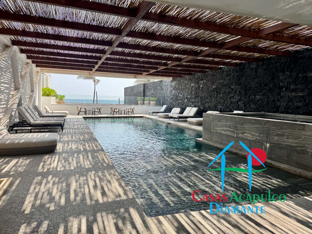 Bayam Residences - Alberca mujeres 2